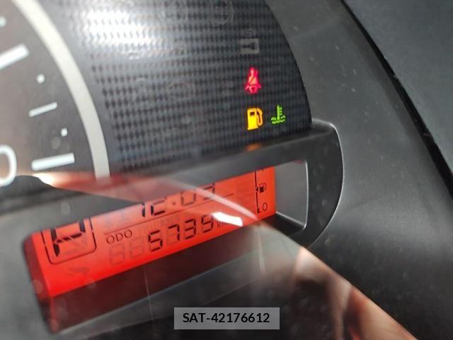 Nissan MARCH 2021-06 8100235-28
