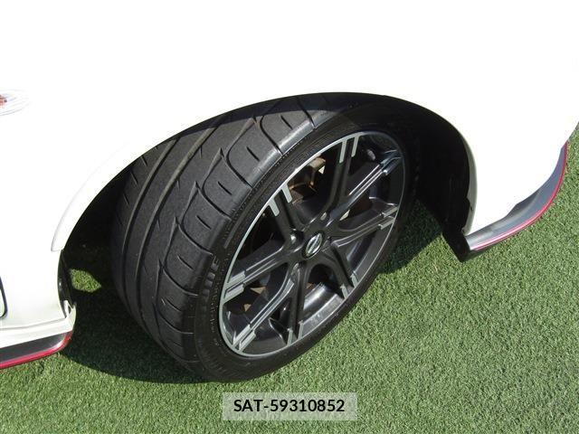 Nissan MARCH 2022-04 8208497-9