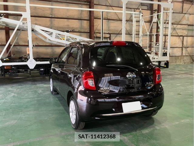Nissan MARCH 2015-04 8208492-6