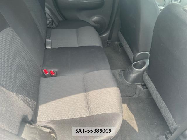 Nissan MARCH 2011-08 8208504-11