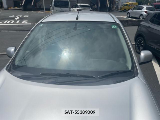 Nissan MARCH 2011-08 8208504-5