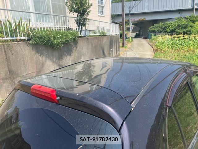 Nissan MARCH 2016-10 8208503-6