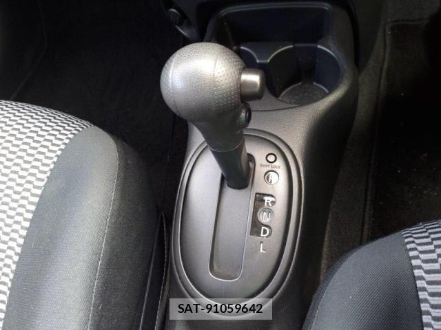 Nissan MARCH 2021-09 8208501-14