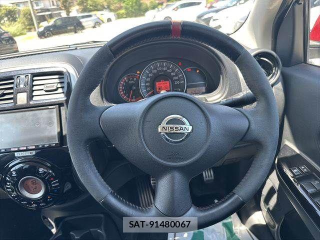 Nissan MARCH 2014-01 8208499-9