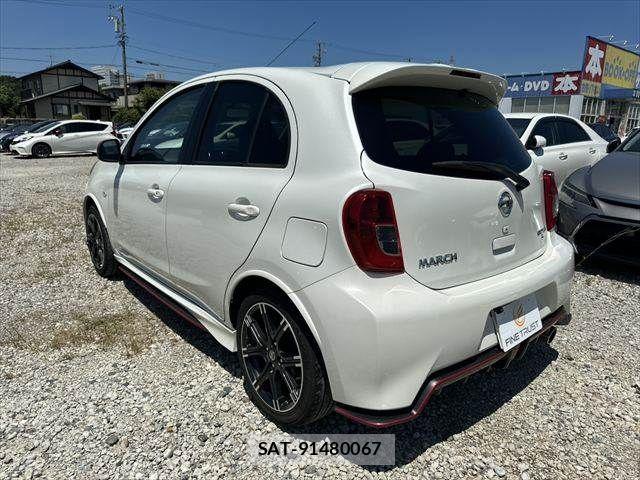 Nissan MARCH 2014-01 8208499-17