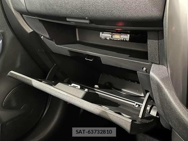 Nissan MARCH 2016-09 8208500-24