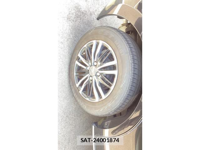 Nissan MARCH 2017-09 8245788-17