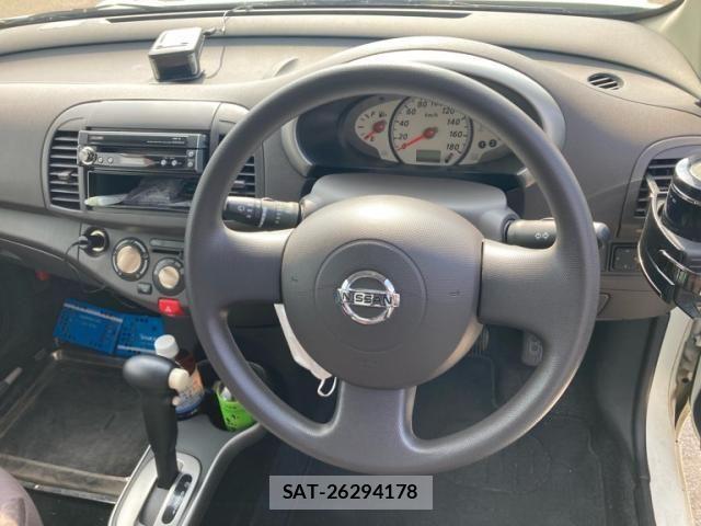 Nissan MARCH 2010-03 8245789-9