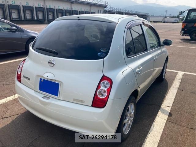 Nissan MARCH 2010-03 8245789-3