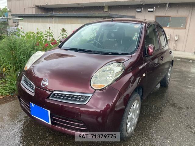 Nissan MARCH 2010-02 8245790-1