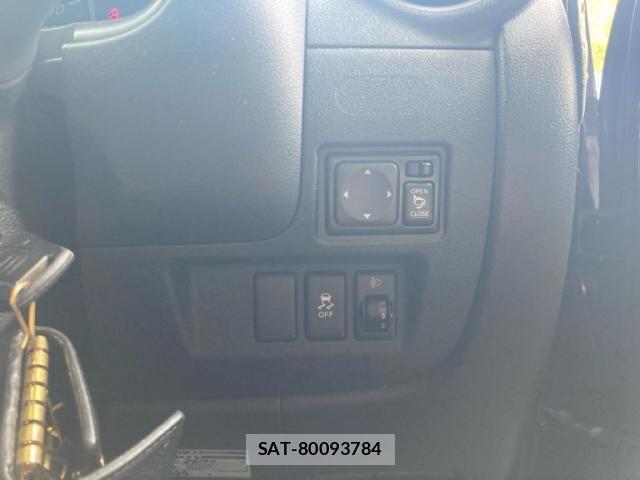 Nissan MARCH 2014-07 8315259-6