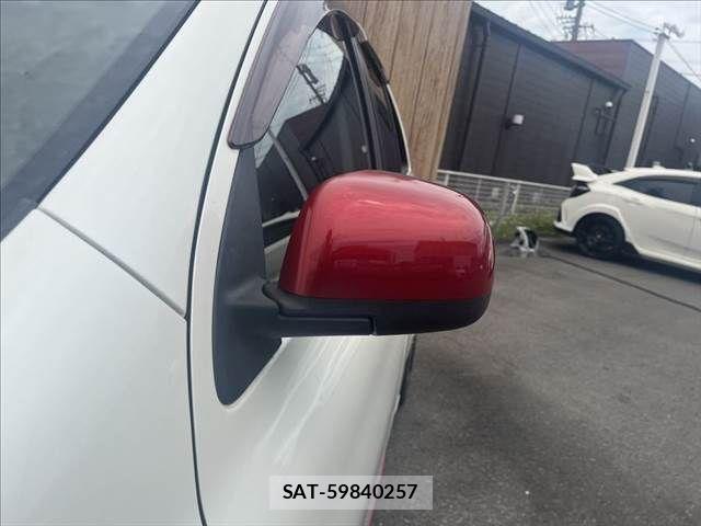 Nissan MARCH 2016-01 8315257-23