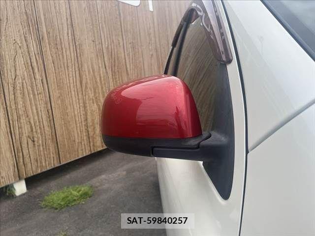 Nissan MARCH 2016-01 8315257-24