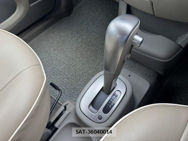 Nissan MARCH 2006-12 8315256-27