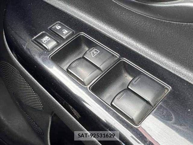 Nissan MARCH 2014-02 8336645-27