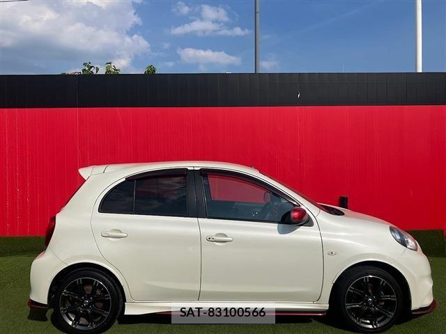 Nissan MARCH 2015-11 8336643-4