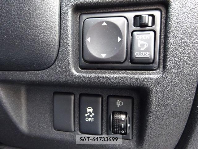 Nissan MARCH 2018-02 8336647-10