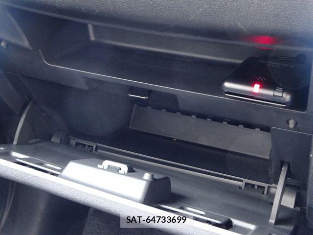 Nissan MARCH 2018-02 8336647-20