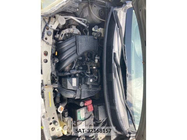 Nissan MARCH 2011-05 8336649-12