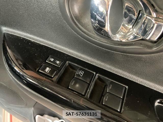 Nissan MARCH 2014-02 8413379-11