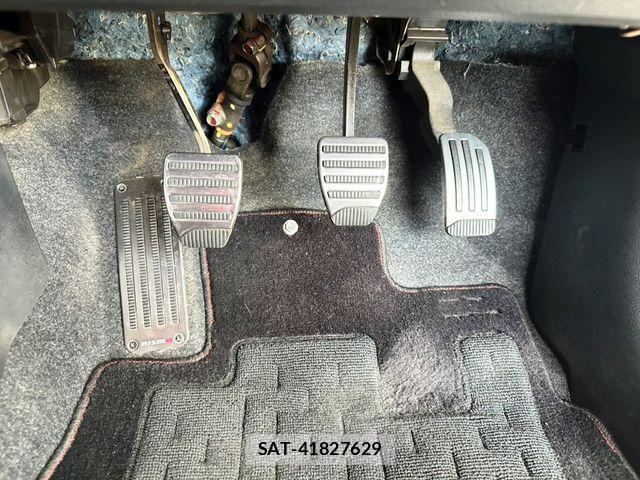 Nissan MARCH 2014-03 8457847-17