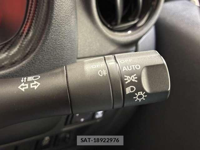 Nissan MARCH 2017-11 8485666-11