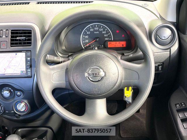 Nissan MARCH 2017-03 8525617-11