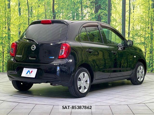 Nissan MARCH 2014-01 8525619-16