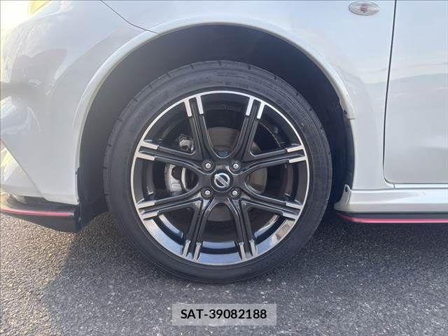 Nissan MARCH 2016-09 8562519-26