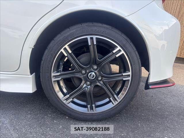 Nissan MARCH 2016-09 8562519-27
