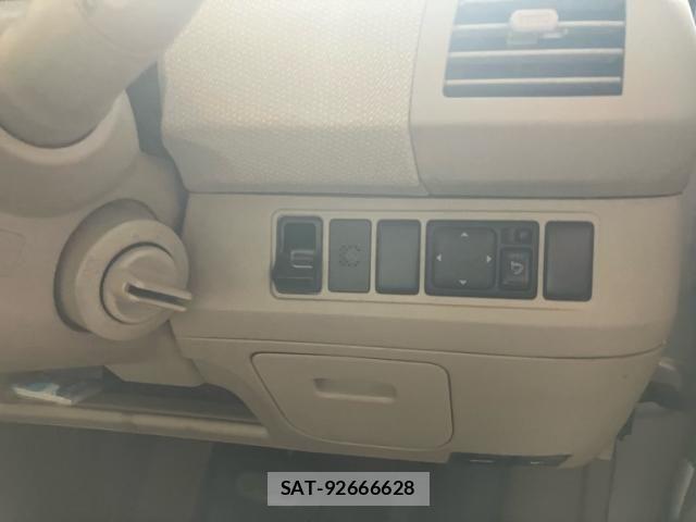 Nissan MARCH 2004-03 8562522-16