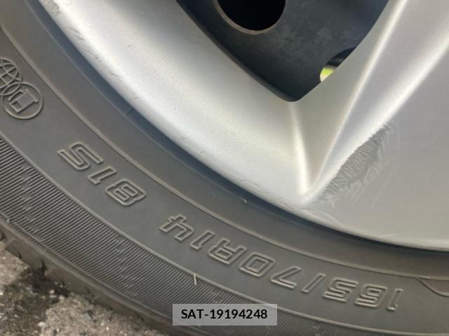 Nissan MARCH 2018-09 8627553-5