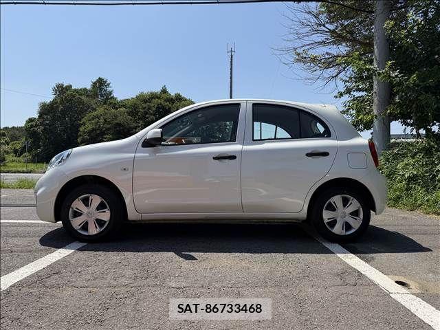 Nissan MARCH 2015-08 8627551-5