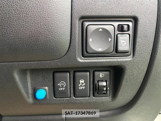 Nissan MARCH 2016-09 8660043-25