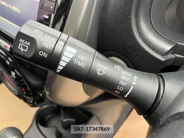 Nissan MARCH 2016-09 8660043-26