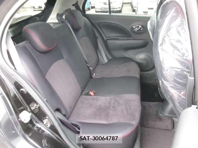 Nissan MARCH 2017-12 8666440-7