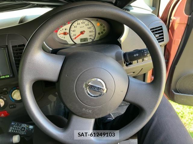 Nissan MARCH 2010-05 8685892-11