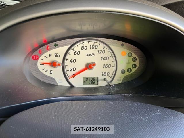 Nissan MARCH 2010-05 8685892-12