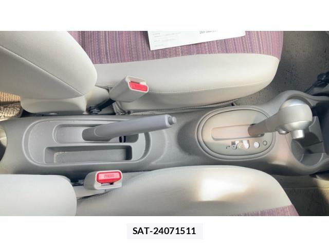 Nissan MARCH 2013-09 8743561-18