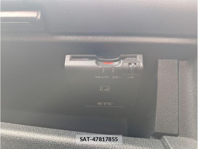 Nissan MARCH 2017-02 8743560-24