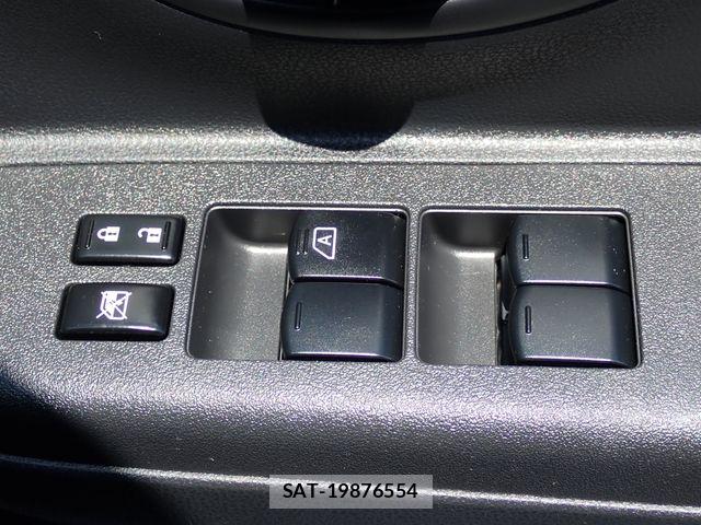Nissan MARCH 2021-03 8780925-9