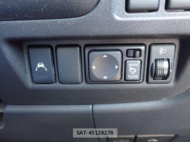 Nissan MARCH 2021-04 8780926-11