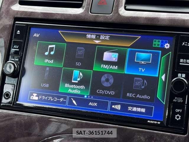 Nissan MARCH 2021-09 8796541-4