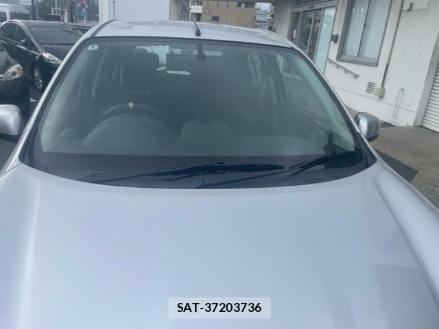 Nissan MARCH 2010-09 8796543-5
