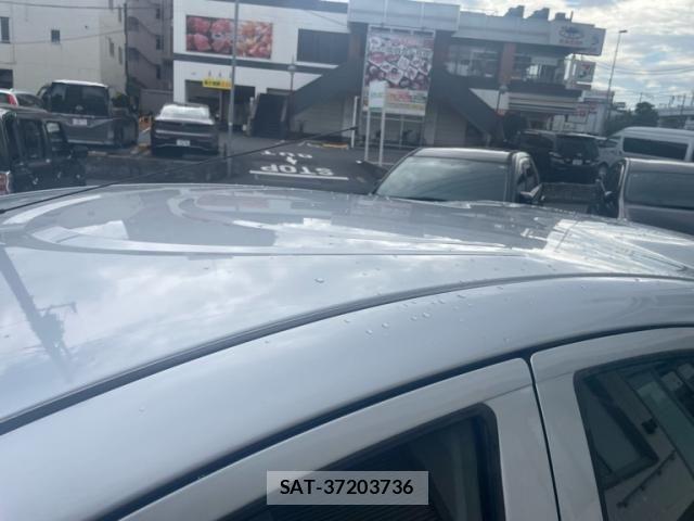 Nissan MARCH 2010-09 8796543-6