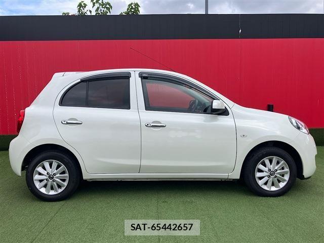 Nissan MARCH 2022-04 8849631-3