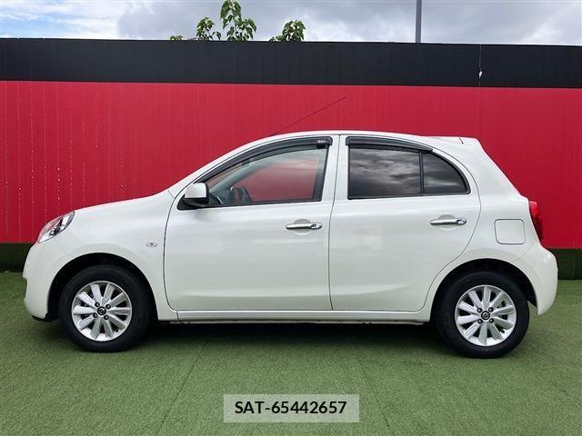 Nissan MARCH 2022-04 8849631-4