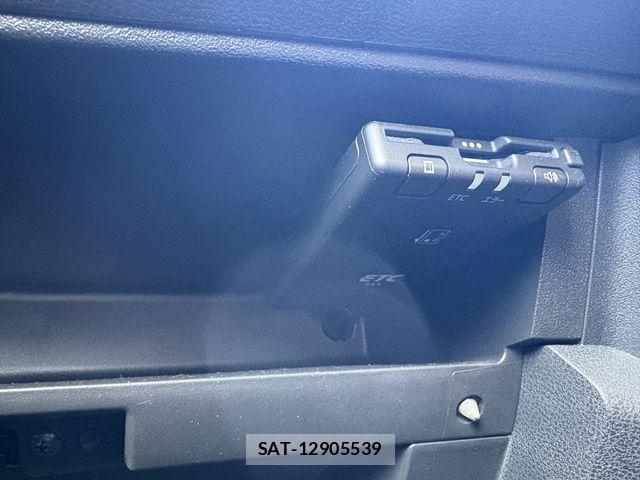 Nissan MARCH 2020-09 8871381-17