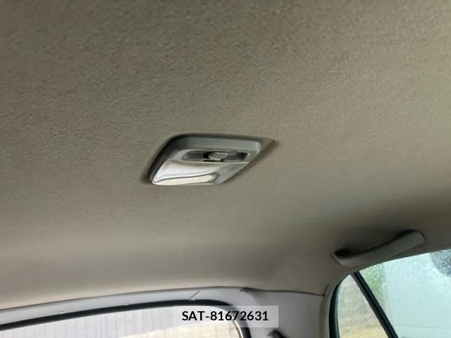 Nissan MARCH 2002-02 8880602-19