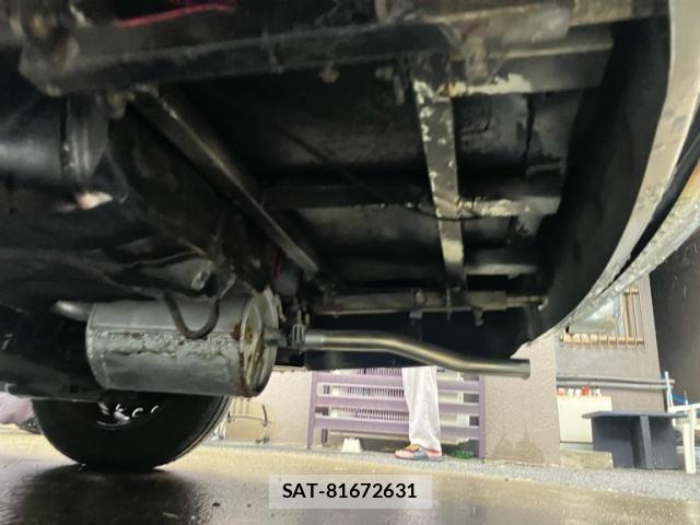 Nissan MARCH 2002-02 8880602-4